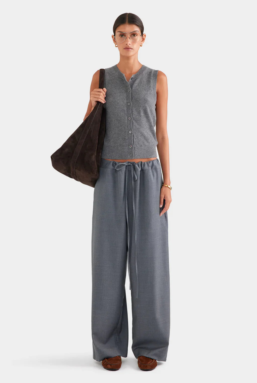 Sleeveless cardigan